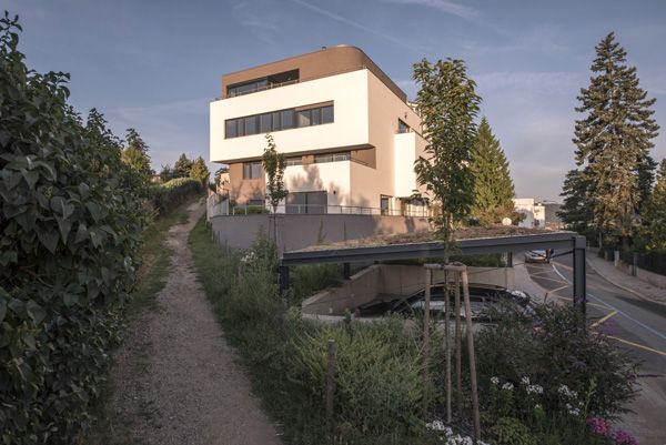 Jaromír Sedlák / fotodokumentace bytového domu / Brno / 2025 / I